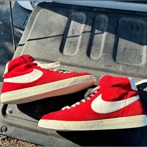 Red Nike blazers size 12
